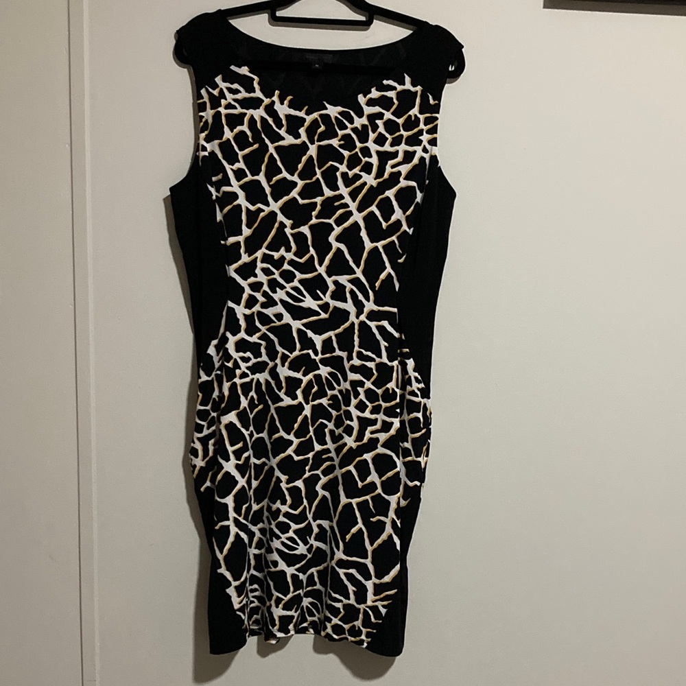Worthington Black and White Patterned‎ Midi Dress
